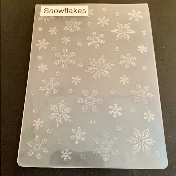 🎨DARICE Smaller Embossing Folders - Picture 1 of 10